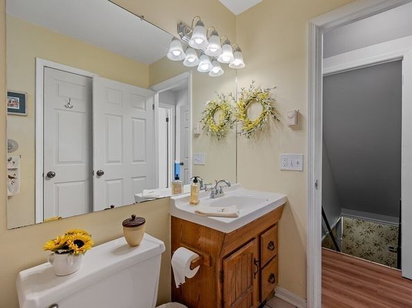 62 Larned Rd, Oxford MA 01540