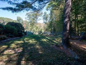 62 Larned Rd, Oxford MA 01540