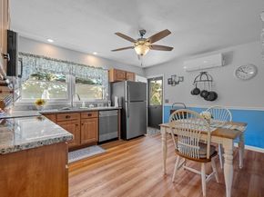 62 Larned Rd, Oxford MA 01540