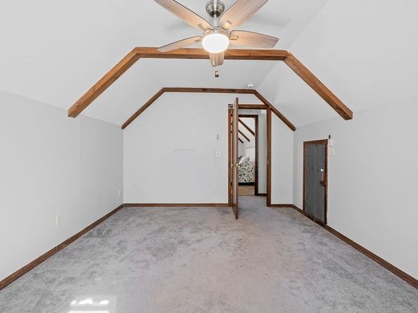 62 Larned Rd, Oxford MA 01540