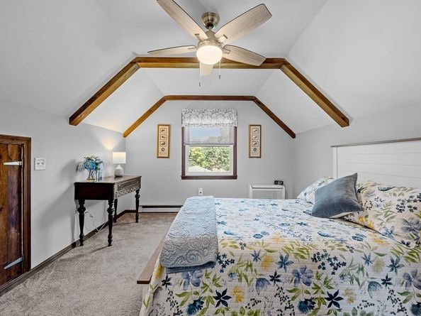 62 Larned Rd, Oxford MA 01540