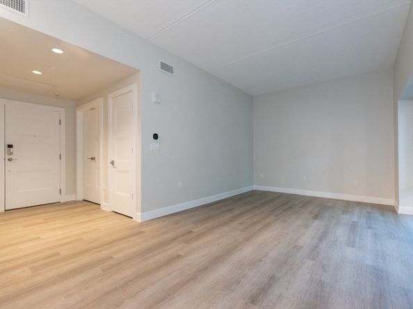 133 Salem St 315, Revere MA 02151