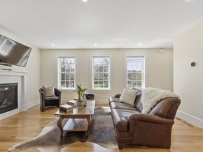 1014 Highland St, Holliston MA 01746
