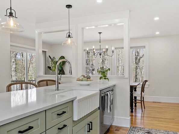 1014 Highland St, Holliston MA 01746