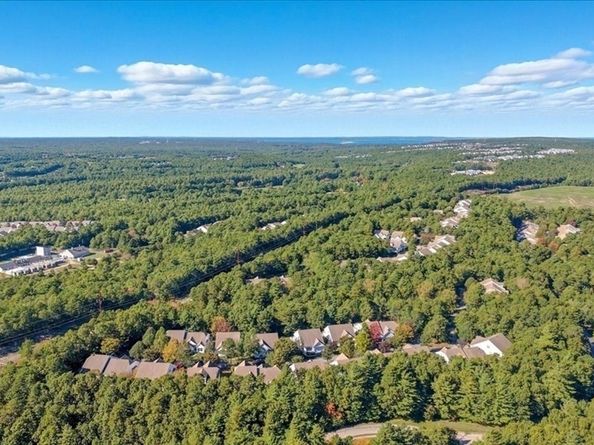 27 Cross Wind, Plymouth MA 02360