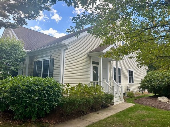 27 Cross Wind, Plymouth MA 02360