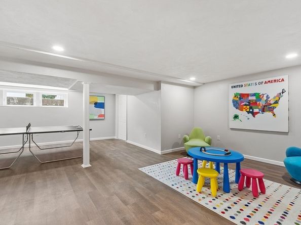 30 Paul Revere Rd, Acton MA 01720