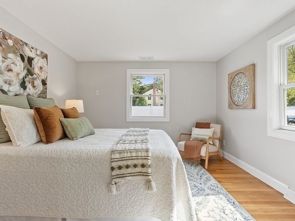 30 Paul Revere Rd, Acton MA 01720