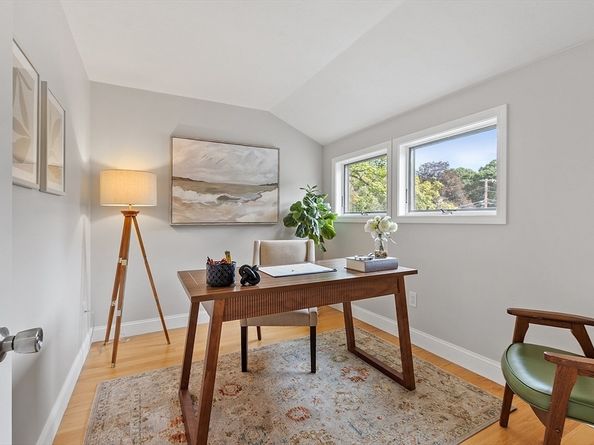 30 Paul Revere Rd, Acton MA 01720