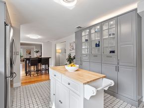 30 Paul Revere Rd, Acton MA 01720