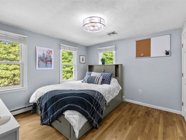 56 Wiltshire Ln, Marshfield MA 02050