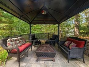 56 Wiltshire Ln, Marshfield MA 02050