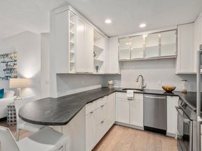51 Pettee St 11, Newton MA 02464