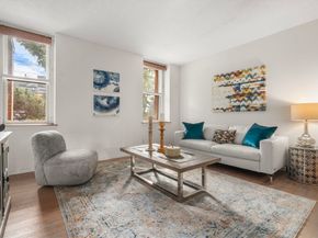 51 Pettee St 11, Newton MA 02464