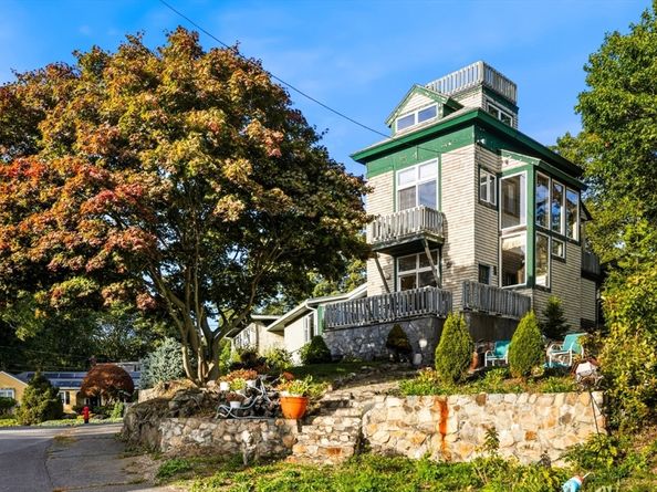 75 Bay View Dr, Swampscott MA 01907