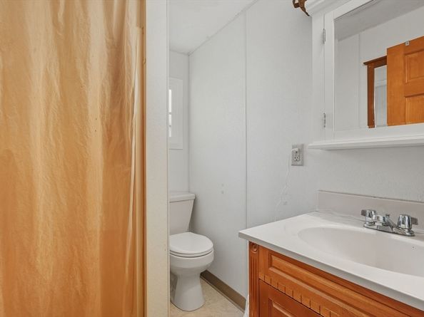 314 Burncoat St, Worcester MA 01606