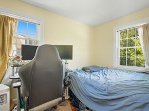 314 Burncoat St, Worcester MA 01606