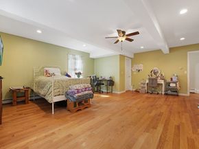 196 High Street, Rochester MA 02770