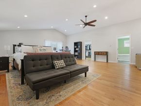 196 High Street, Rochester MA 02770