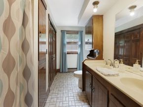 196 High Street, Rochester MA 02770