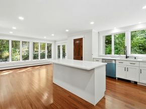184 Old Bolton Rd, Stow MA 01775
