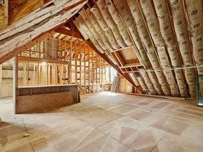 184 Old Bolton Rd, Stow MA 01775