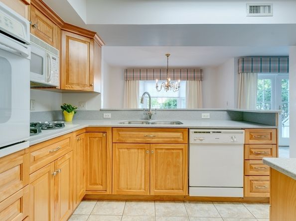 37 Hastings Street 103, Boston MA 02132