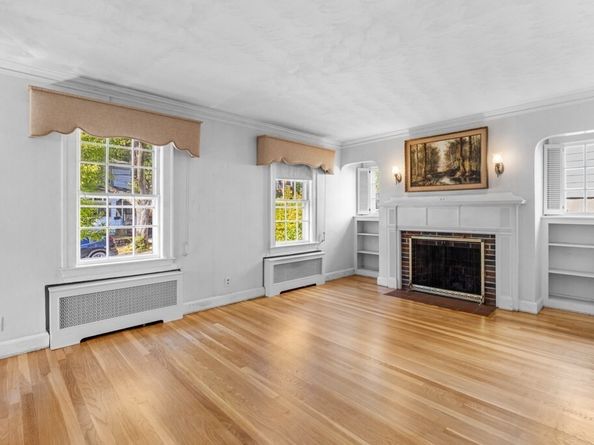 39 Chester St, Arlington MA 02476