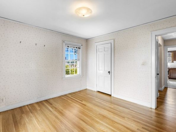 39 Chester St, Arlington MA 02476