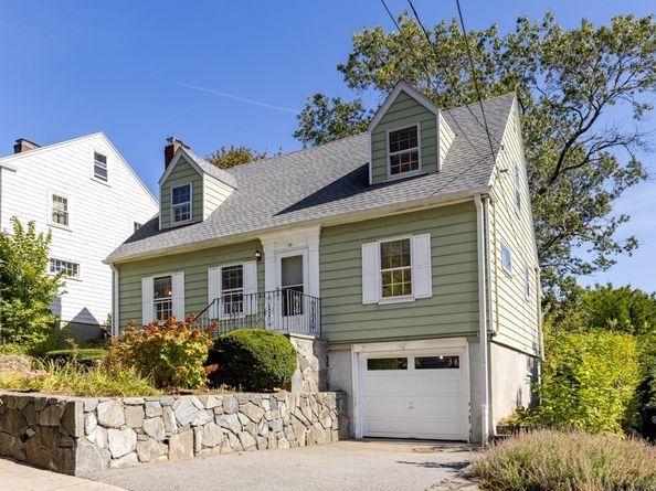 39 Chester St, Arlington MA 02476