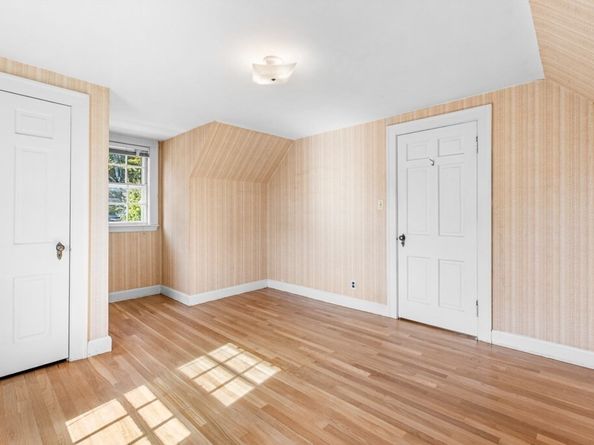 39 Chester St, Arlington MA 02476
