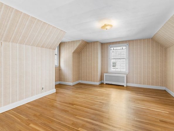 39 Chester St, Arlington MA 02476