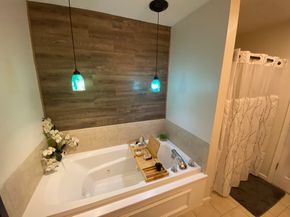 217 Brookway Dr, Northbridge MA 01534