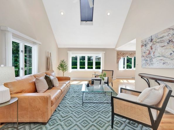 443A North Road, Bedford MA 01730