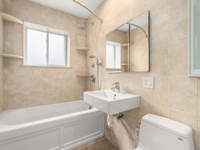 21 Westgate Rd 6, Boston MA 02132