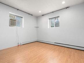 21 Westgate Rd 6, Boston MA 02132