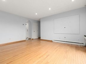 21 Westgate Rd 6, Boston MA 02132