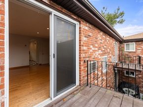 21 Westgate Rd 6, Boston MA 02132