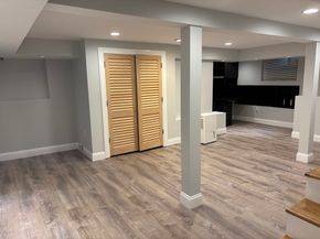 50 Dwhinda Rd, Newton MA 02468