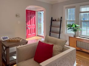 50 Dwhinda Rd, Newton MA 02468