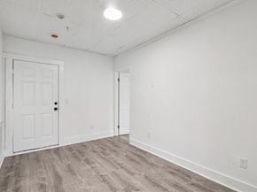 126 Lincoln St, Worcester MA 01605