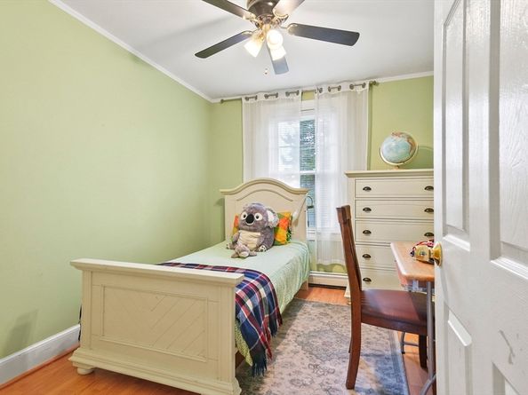 135 Grove Street 135, Waltham MA 02453