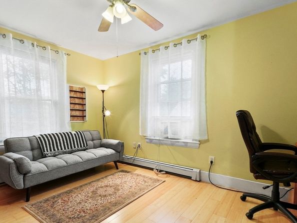 135 Grove Street 135, Waltham MA 02453