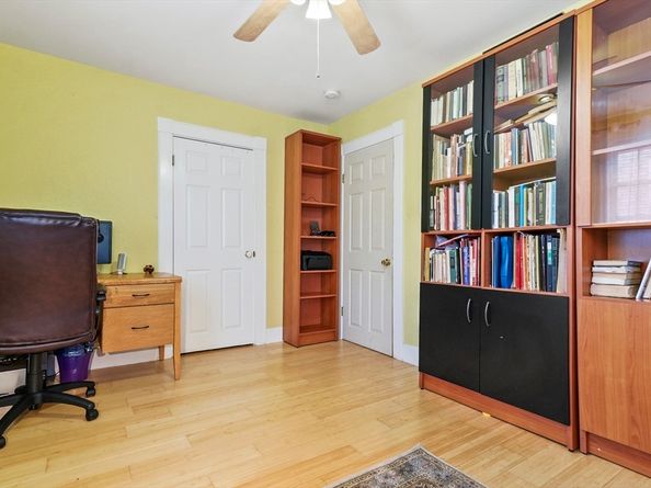 135 Grove Street 135, Waltham MA 02453