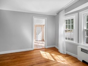 36 Melrose St, Worcester MA 01605