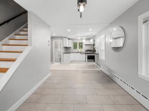 36 Melrose St, Worcester MA 01605