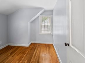 36 Melrose St, Worcester MA 01605
