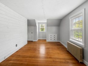 36 Melrose St, Worcester MA 01605