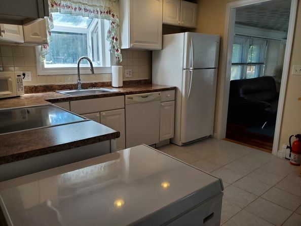1696 Liberty St, Braintree MA 02184