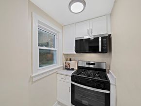 18 Aldrich Road, Bridgewater MA 02324